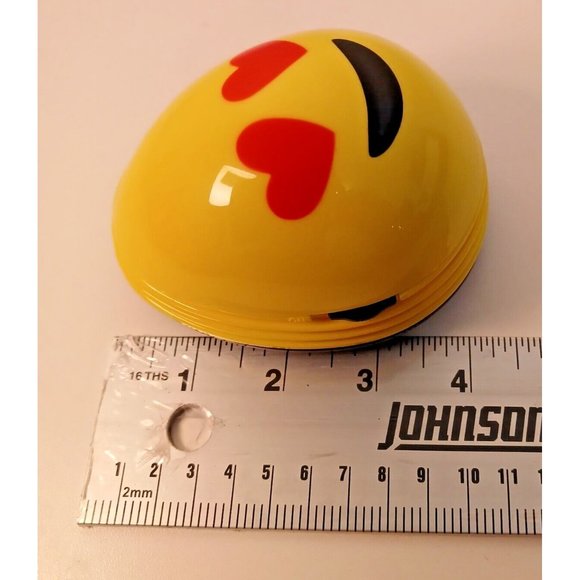 As Seen on TV Tristar Heart Emoji Crumby Cordless Handheld Mini Vacuum NEW - Picture 4 of 11